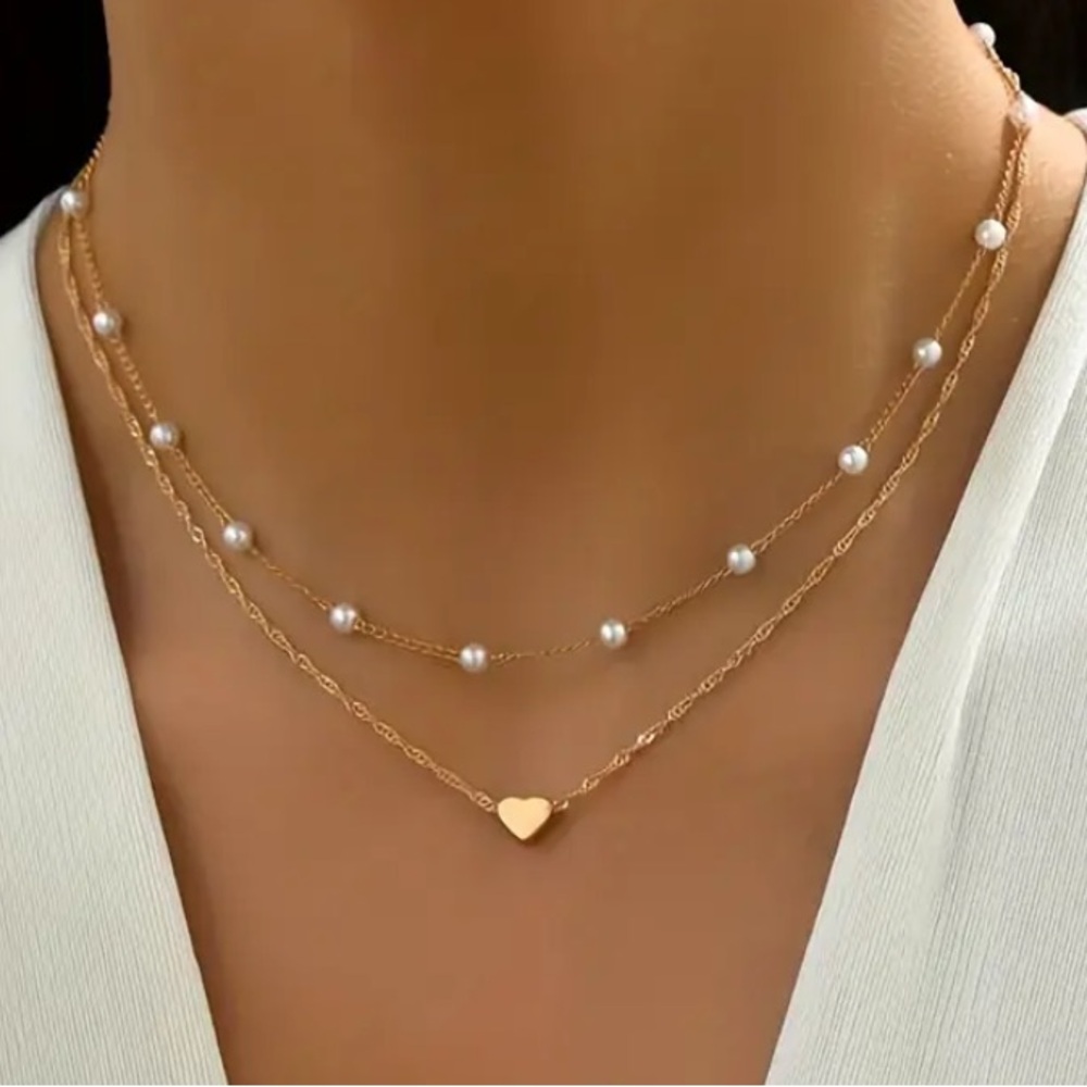 Dainty Heart & Pearl Gold Toned Necklace
